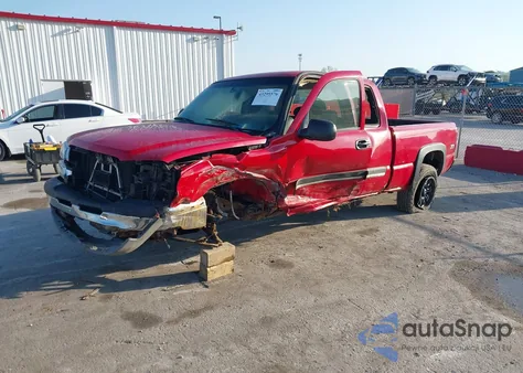 2003 Chevrolet Silverado 1500 Ls z USA, uszkodzony, nr VIN 1GCEK19T83E356559